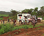 Always surrounded: the MgM ambulance